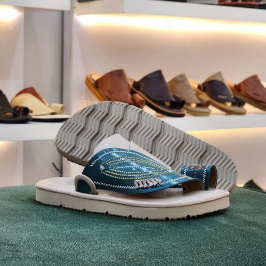 صورة زبيري وطني مطرز مديل و29